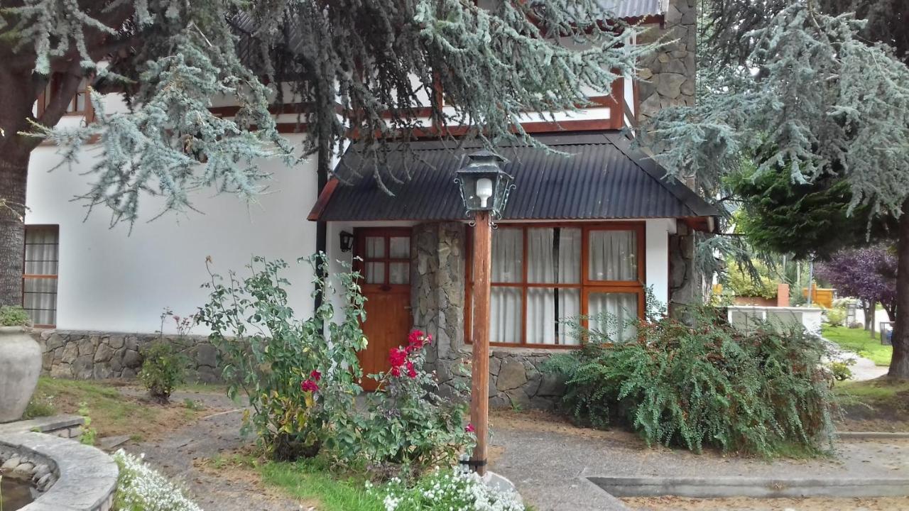 Cabanas Luz De Luna Сан-Мартин-де-лос-Андес Экстерьер фото